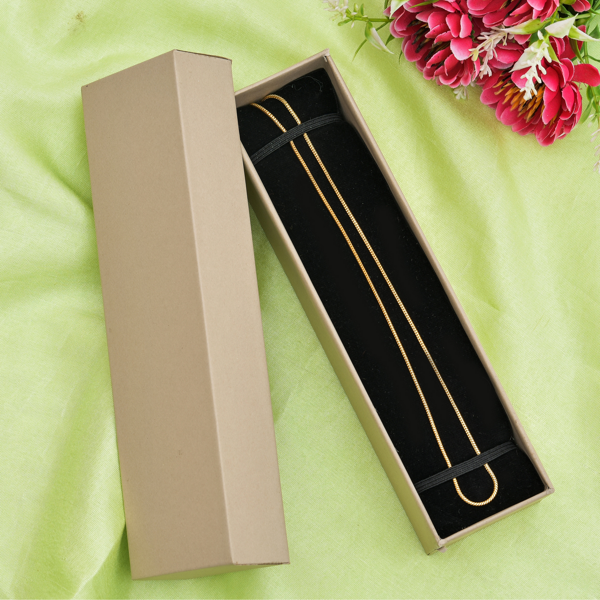 Lid Pattern Chain Box - Beige | Grownex Packaging | Jewellery Box