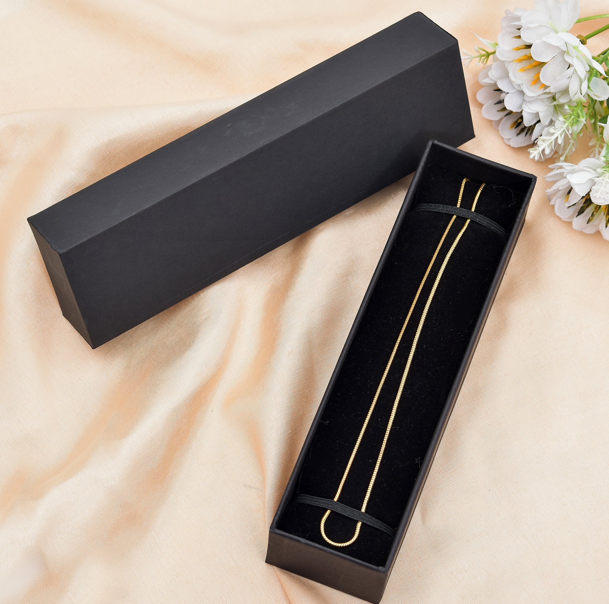 Lid Pattern Chain Box - Black | Grownex Packaging | Jewellery Box