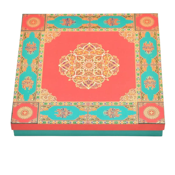 Golden Foil Pink 5 Partitions Lawana Box Lid Pattern | Grownex Packaging | Sweet Box